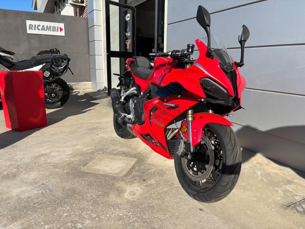 QJ Motor SRK 800 RR (2025 - 26) (2)