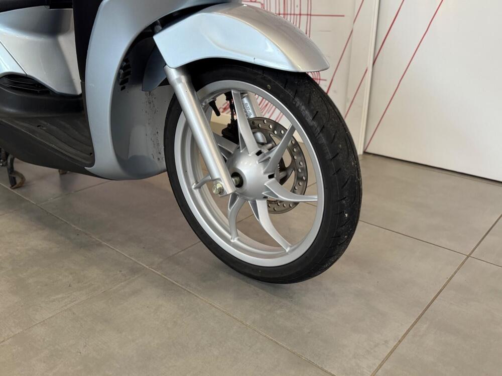 Piaggio Liberty 150 3V ABS (2021 - 24) (9)