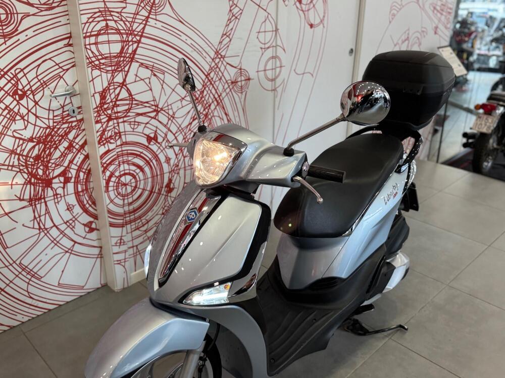 Piaggio Liberty 150 3V ABS (2021 - 24) (14)