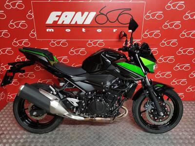 Kawasaki Z 400 (2023) usata