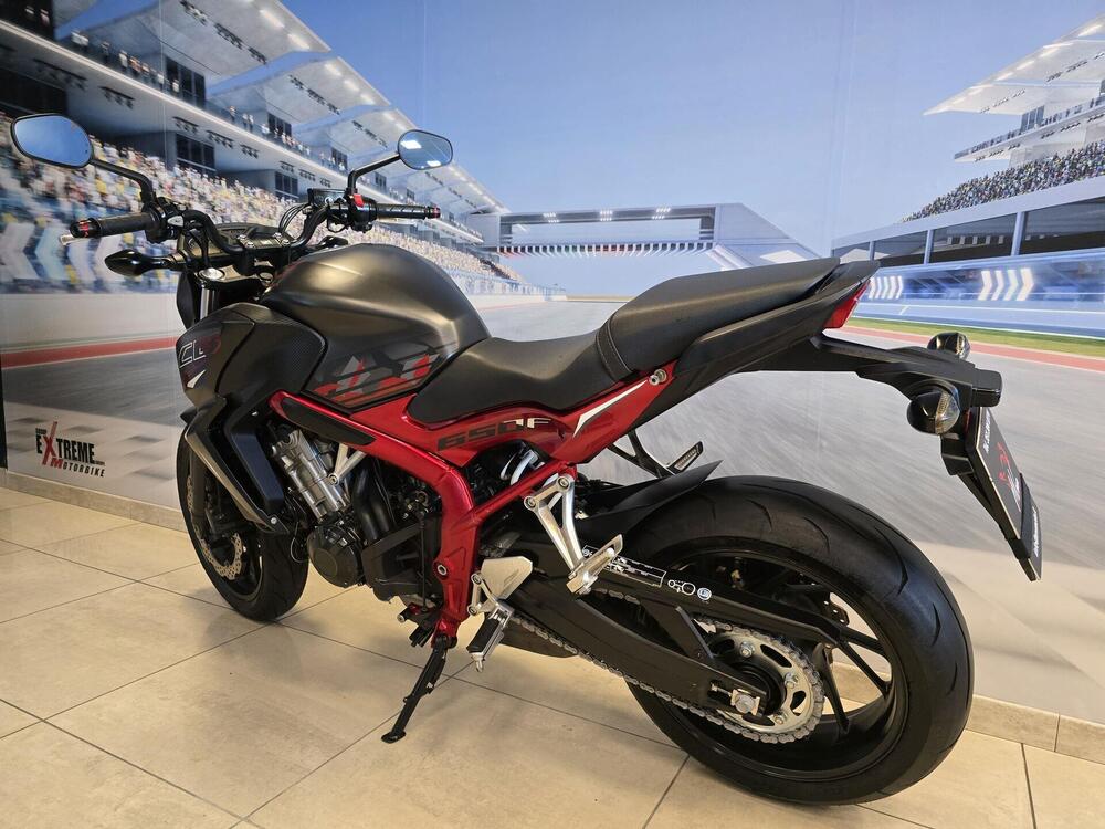 Honda CB 650 F ABS (2014 - 17) (4)