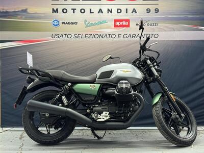 Moto Guzzi V7 Stone Centenario (2021 - 22) usata