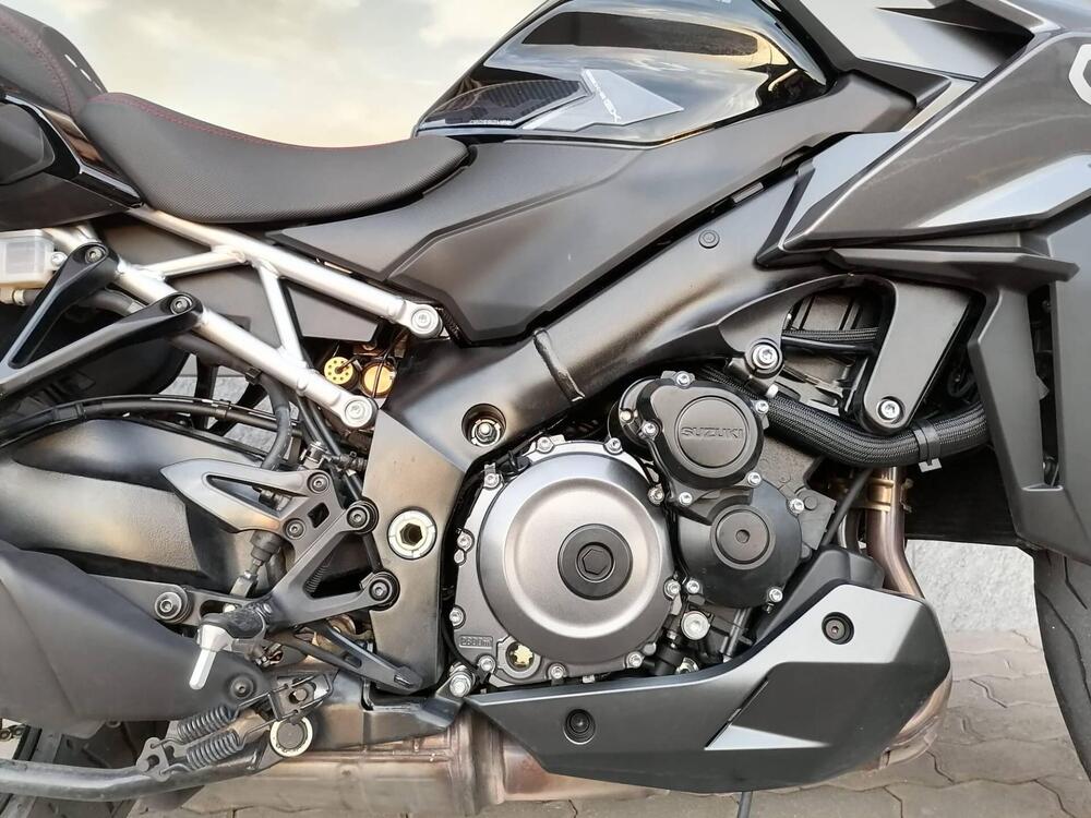 Suzuki GSX-S1000GX Touring (2024 - 26) (3)