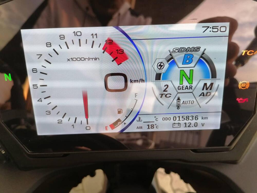 Suzuki GSX-S1000GX Touring (2024 - 26) (10)