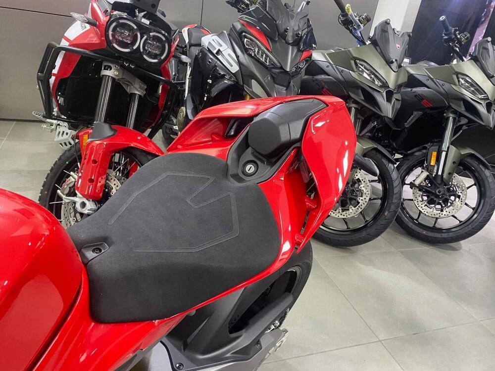 Ducati Panigale V4 (2025 - 26) (10)