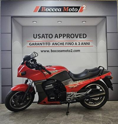 Kawasaki GPZ 900z d'epoca