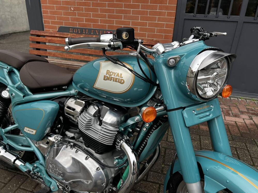 Royal Enfield Classic 650 (2025 - 26) (4)