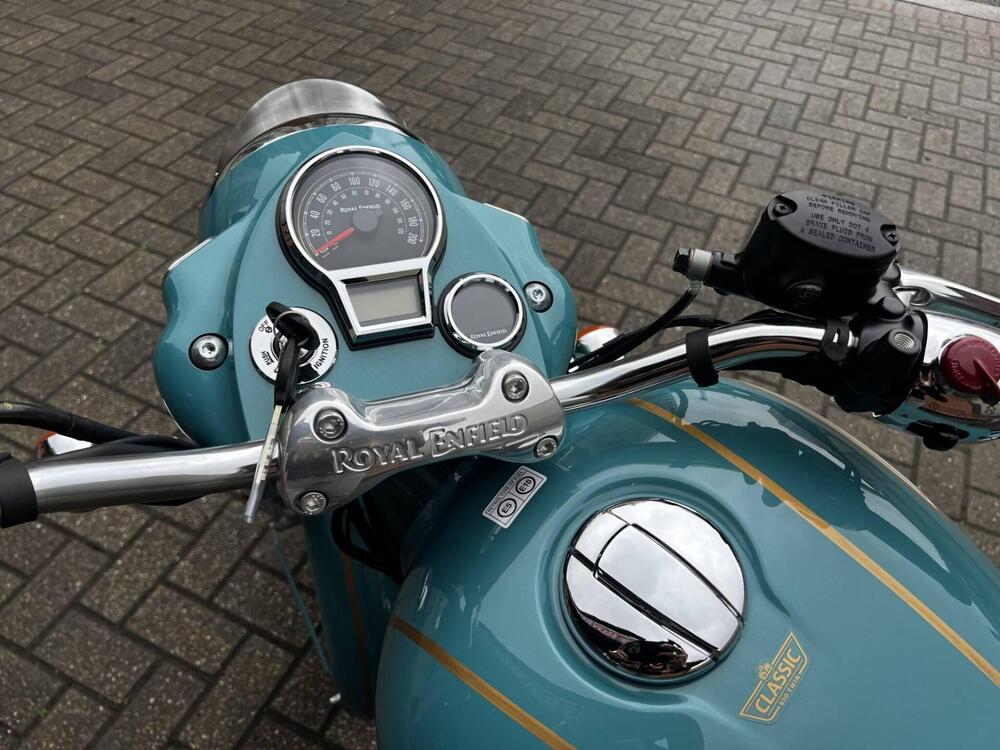 Royal Enfield Classic 650 (2025 - 26) (5)