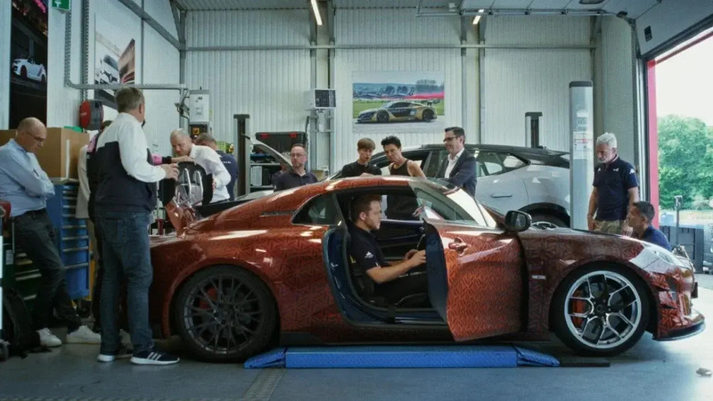 Alpine A110 EV: la nuova berlinetta elettrica prende forma su piattaforma R5 Turbo 3E con motori in-wheel e potenza da supercar