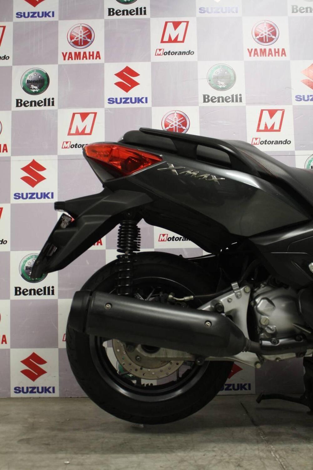 Yamaha X-Max 250 (2014 - 16) (3)