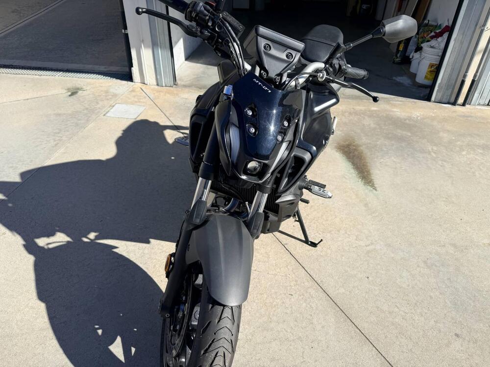 Yamaha MT-07 Pure (2023 - 25) (2)