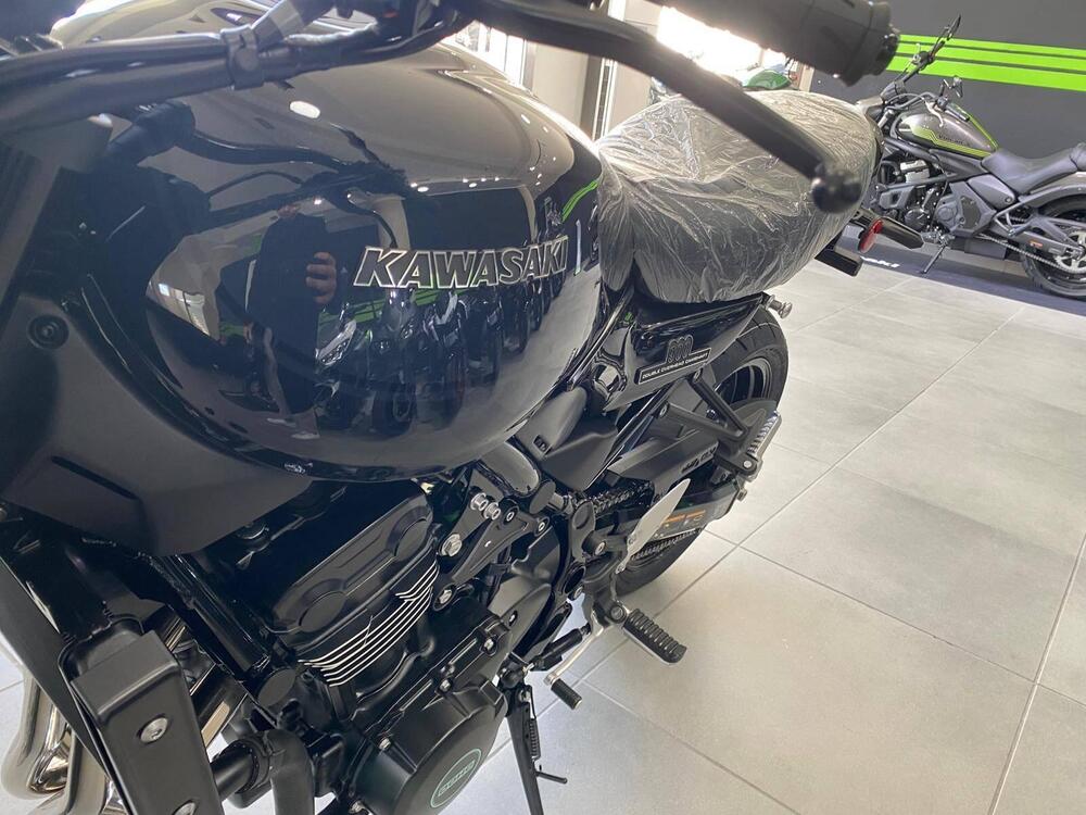 Kawasaki Z 900 RS Black Ball Edition (2026) (7)