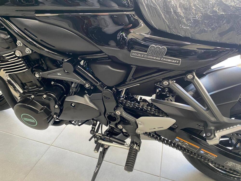 Kawasaki Z 900 RS Black Ball Edition (2026) (8)