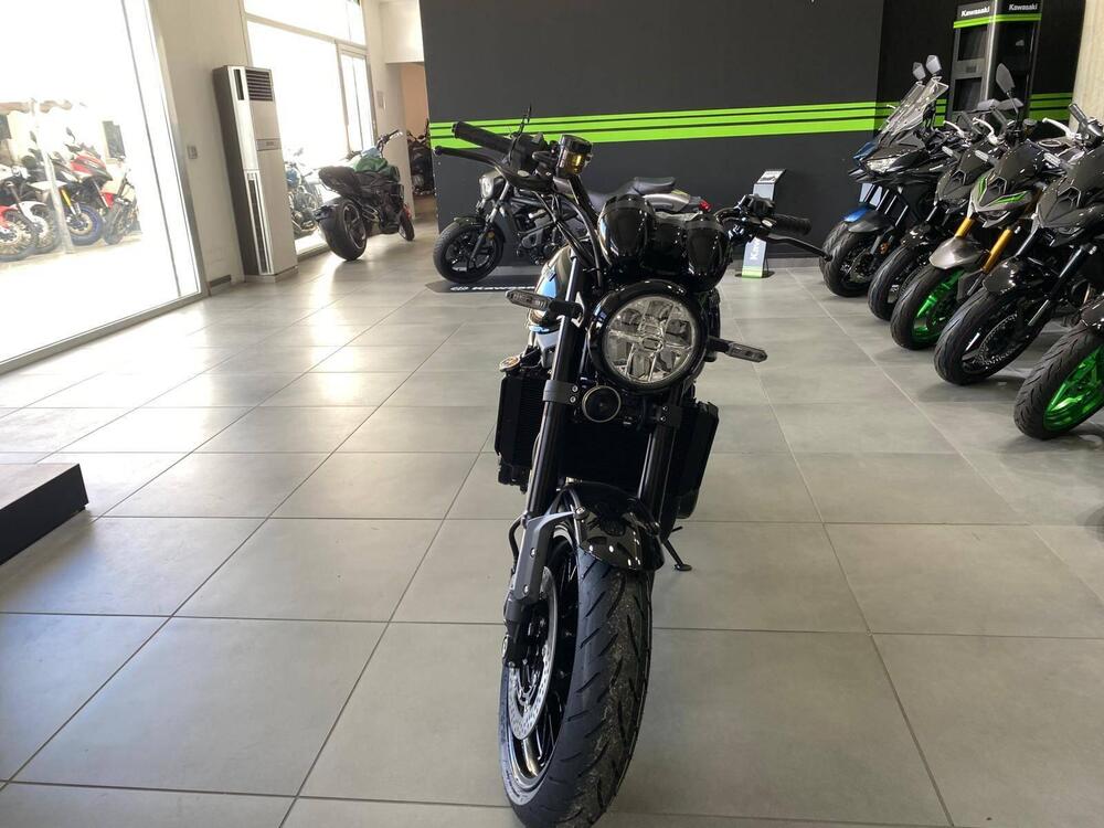 Kawasaki Z 900 RS Black Ball Edition (2026) (4)