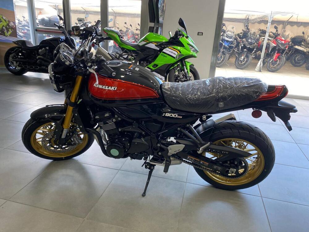 Kawasaki Z 900 RS SE (2026) (4)