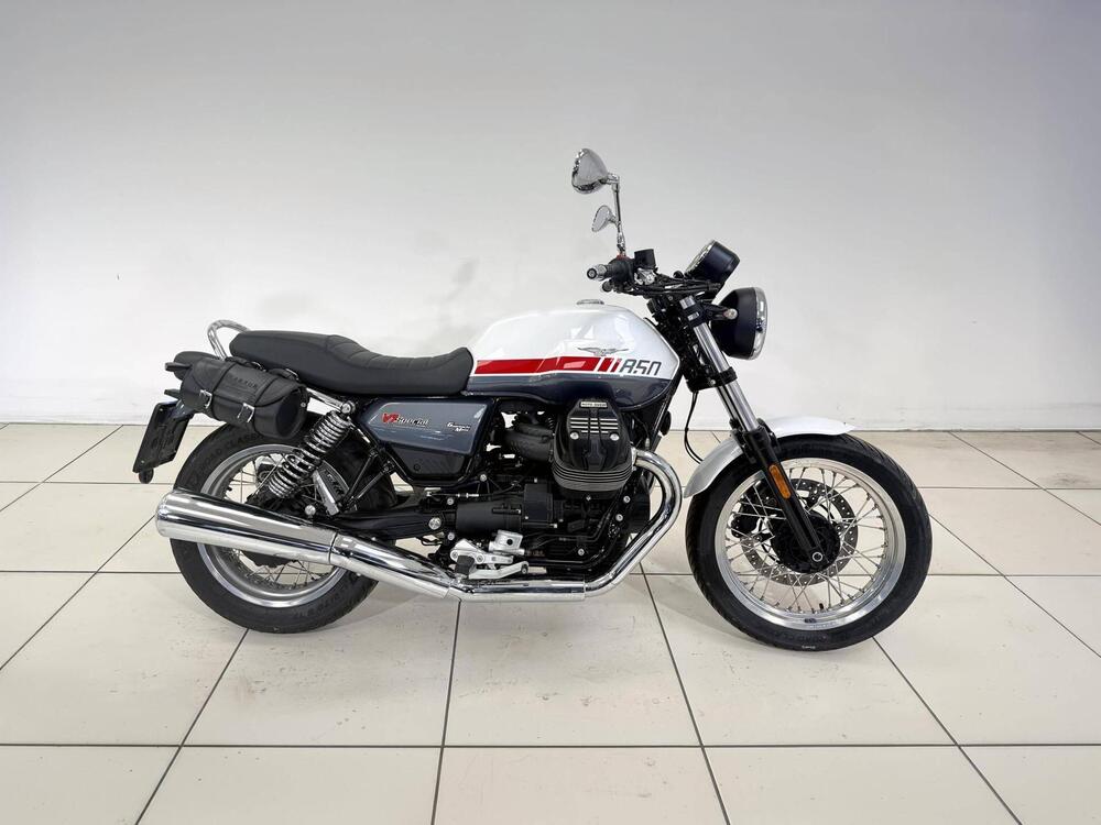 Moto Guzzi V7 Special (2021 - 24)