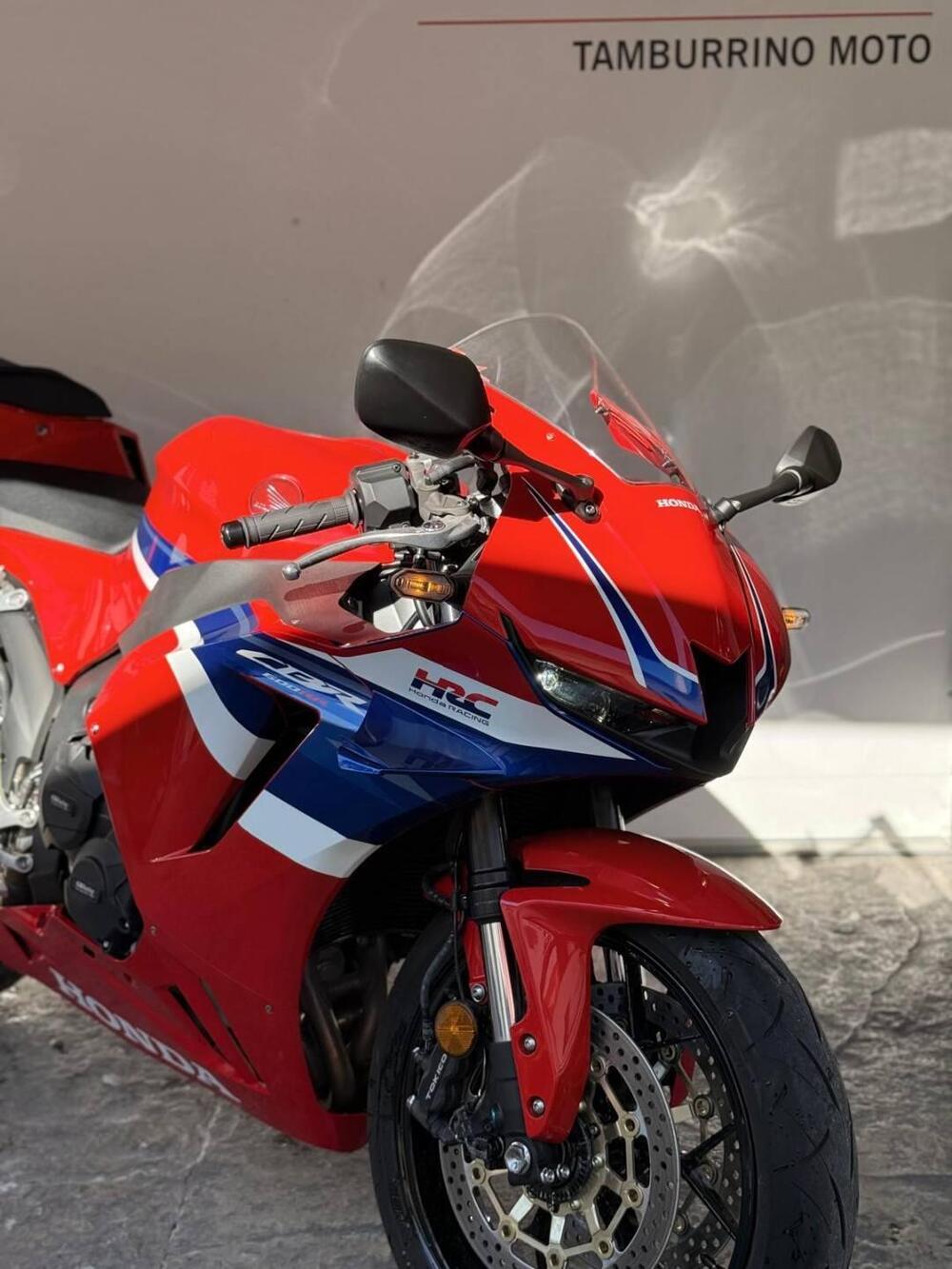 Honda CBR 600 RR (2024 - 26) (2)