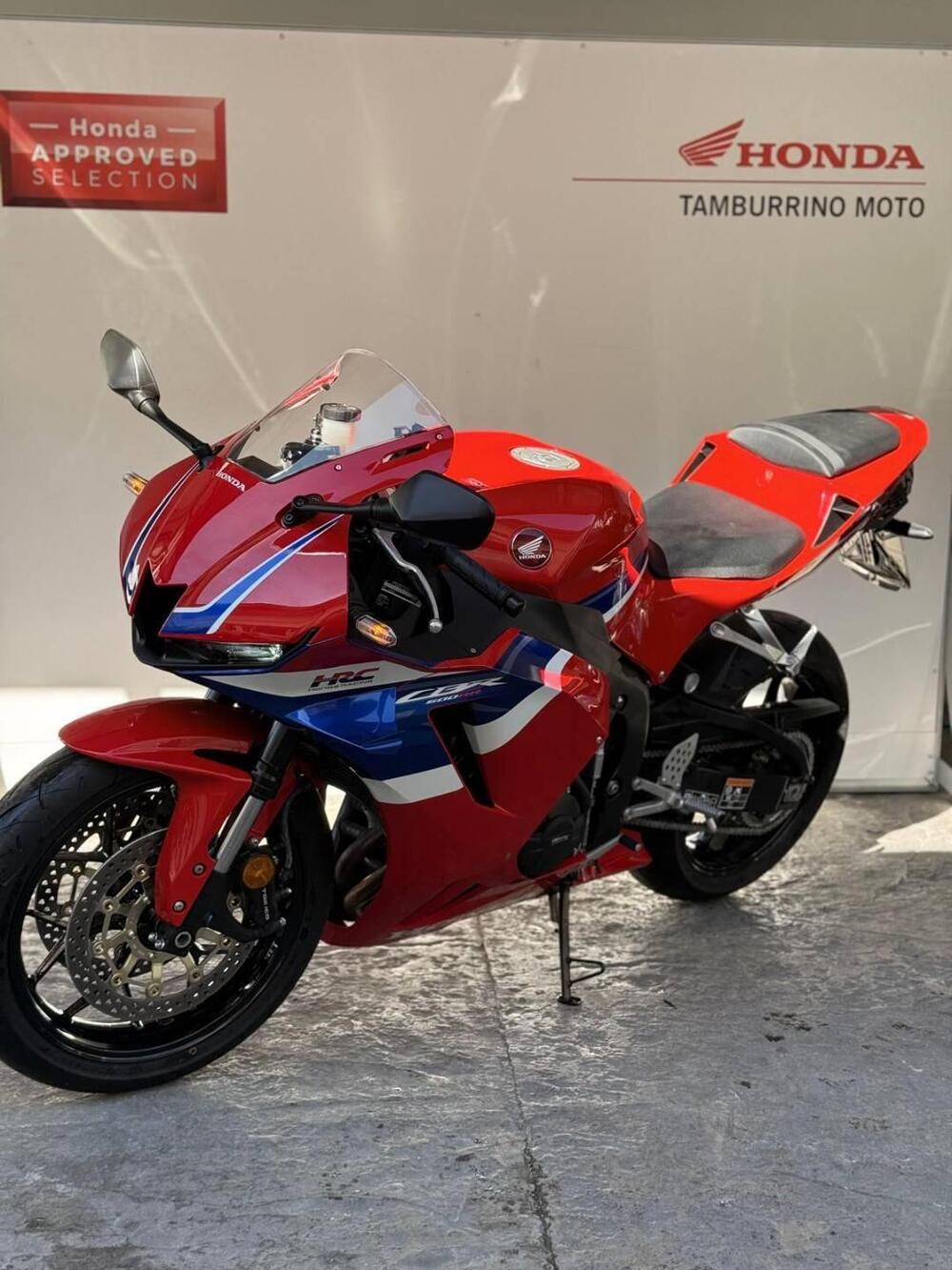 Honda CBR 600 RR (2024 - 26) (8)