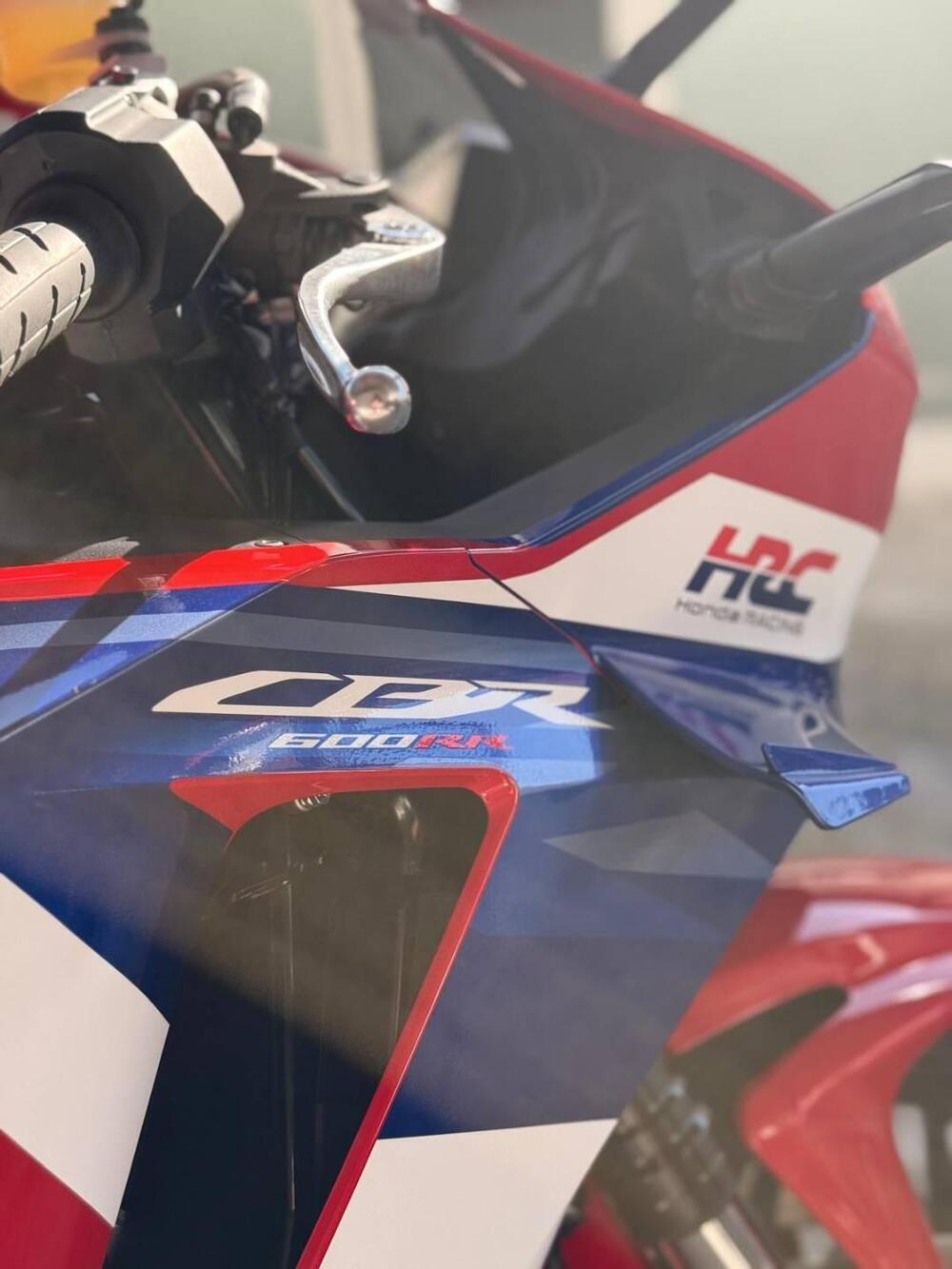 Honda CBR 600 RR (2024 - 26) (11)