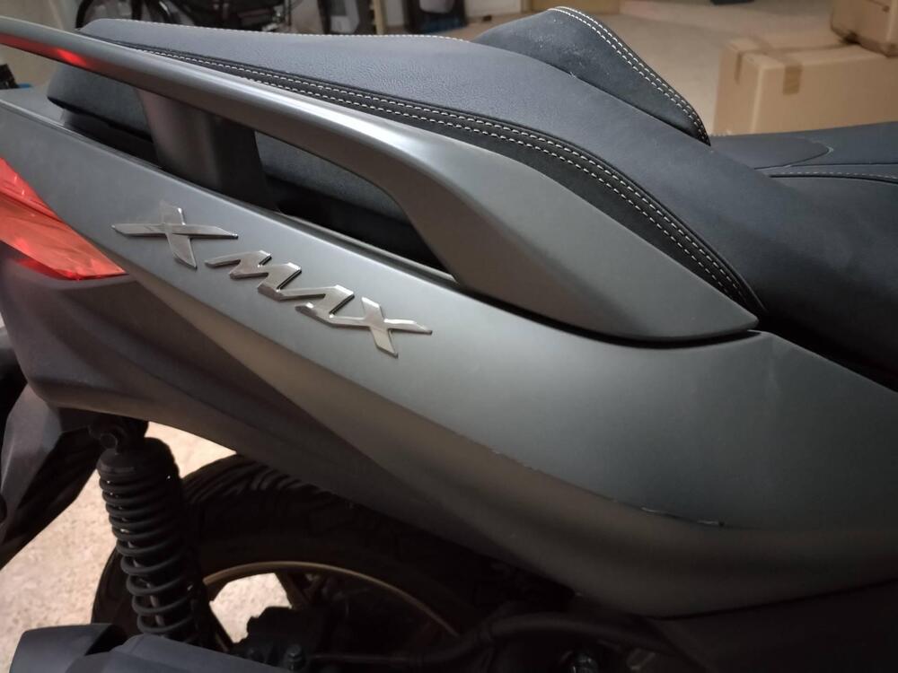 Yamaha X-Max 300 Tech Max (2021 - 24) (8)