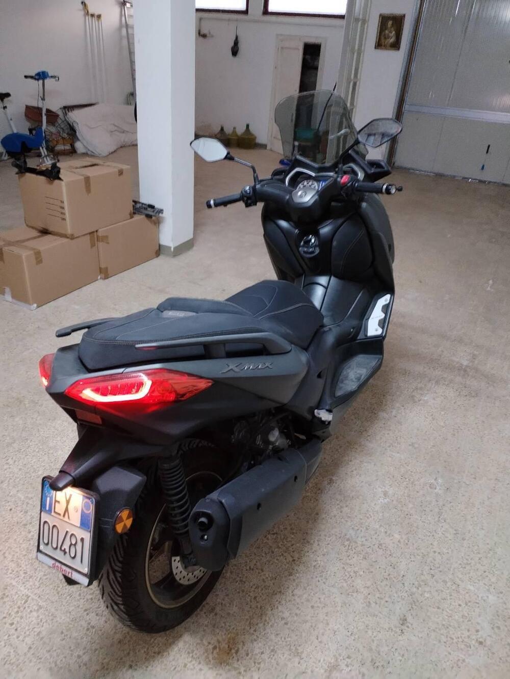 Yamaha X-Max 300 Tech Max (2021 - 24) (9)
