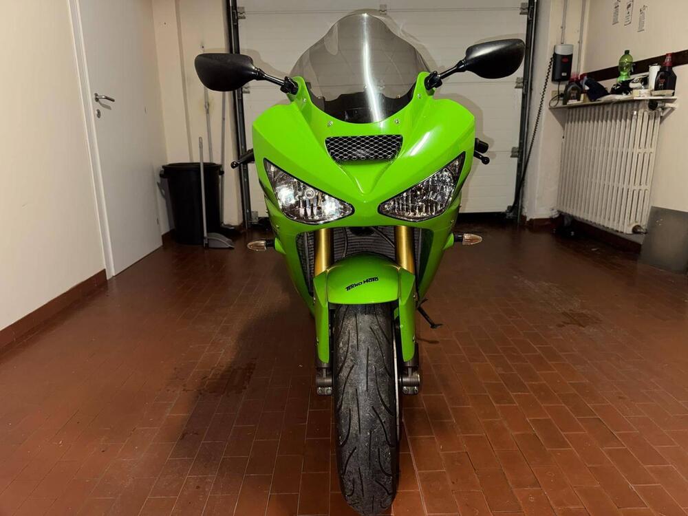 Kawasaki Ninja 636 ZX-6R (2003 - 04) (7)