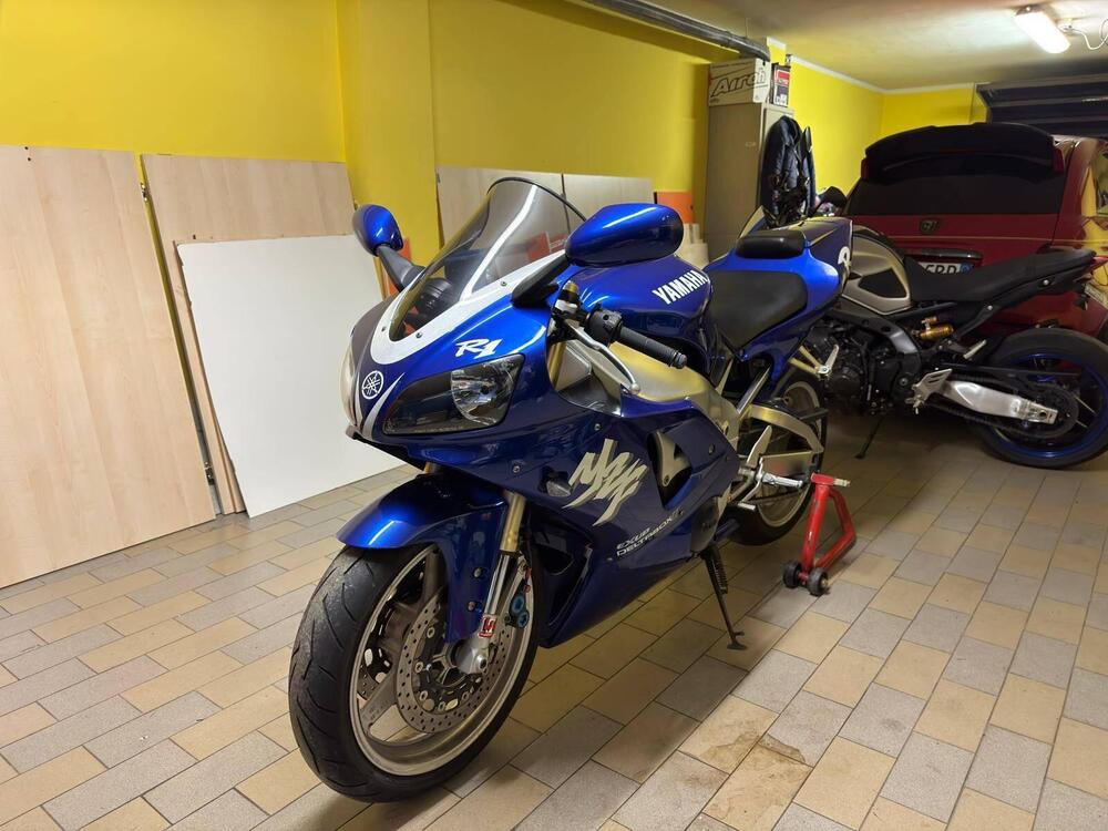 Yamaha YZF R1 (1998 - 99) (3)