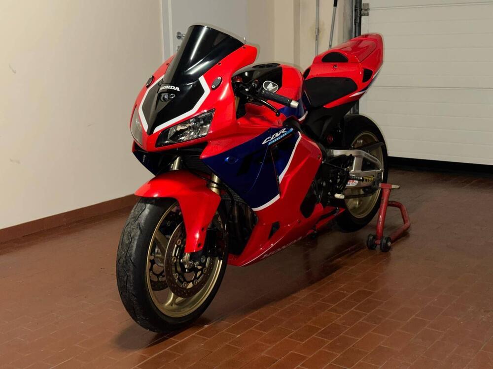 Honda CBR 600 RR (2005 - 06)