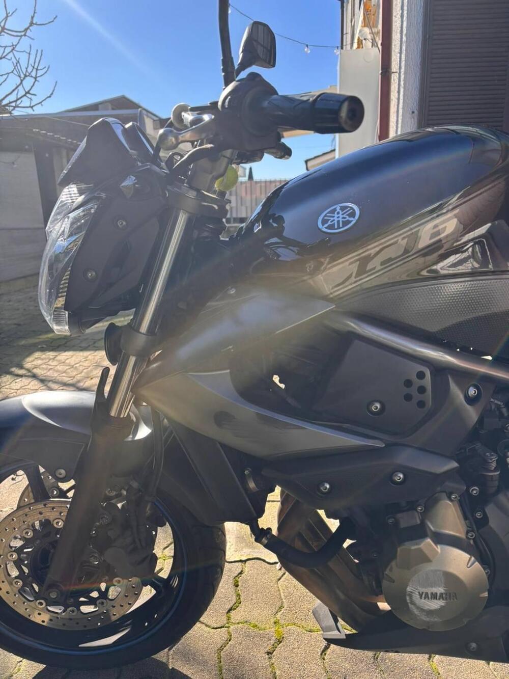 Yamaha XJ6 (2008 - 15) (3)