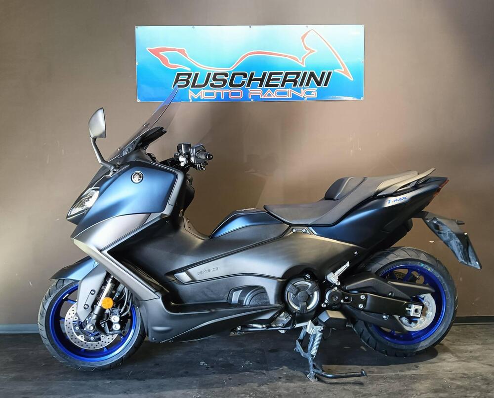 Yamaha T-Max 560 (2022 - 24) (9)