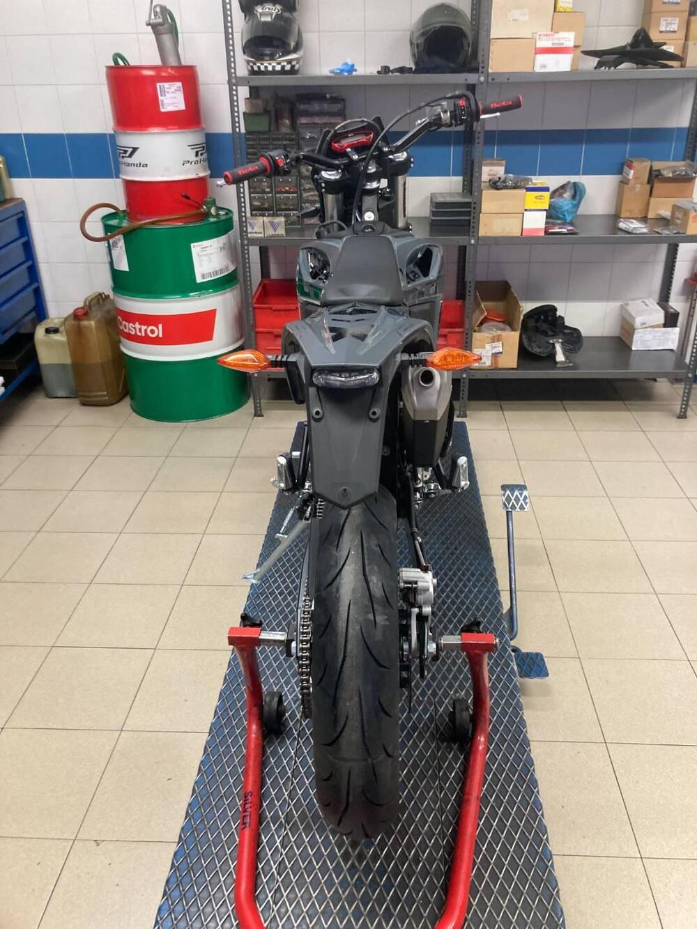 Betamotor RR 125 4T Motard T - X Special Edition (2025 - 26) (2)