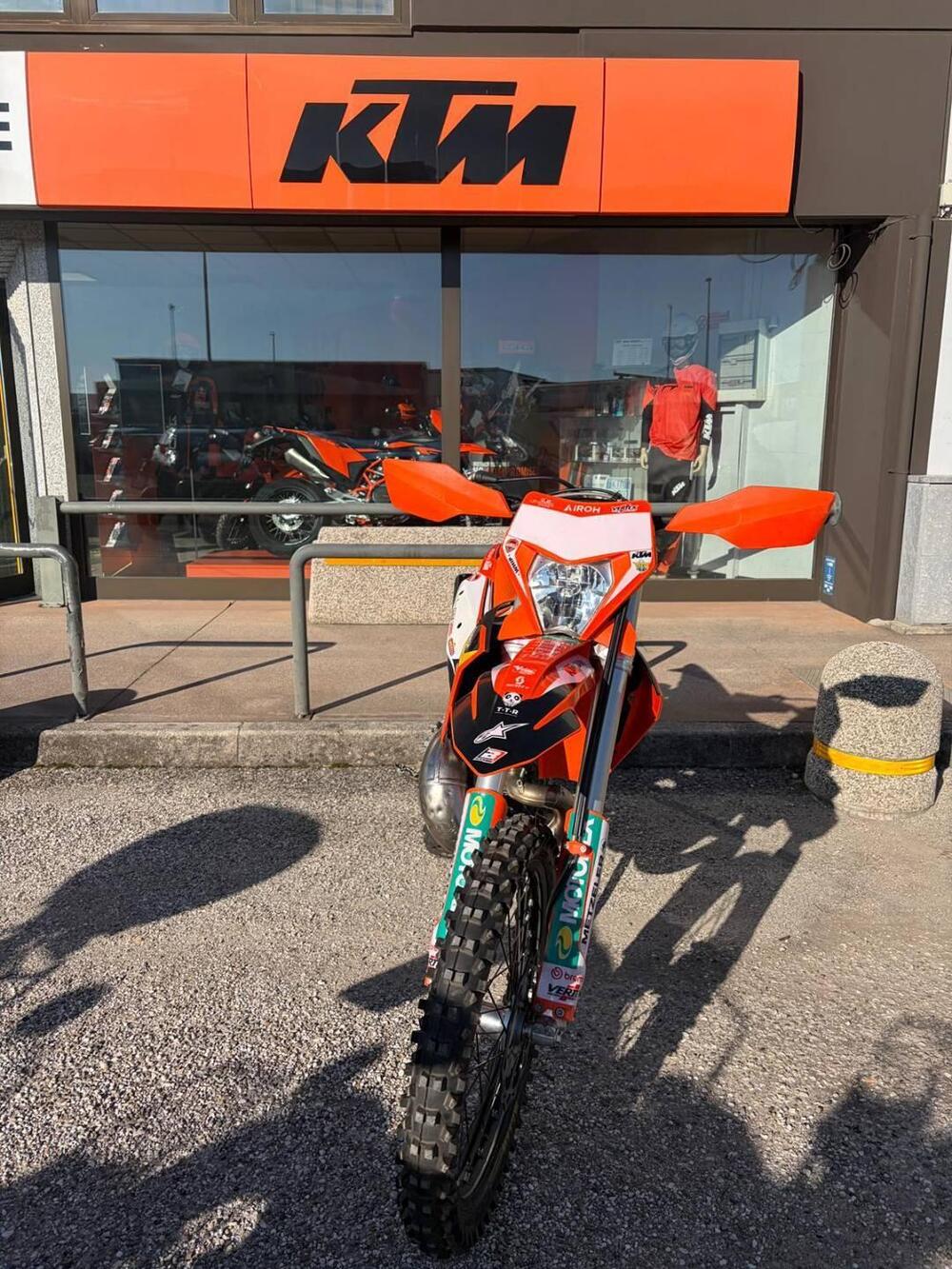 KTM 250 EXC TBI (2024) (4)