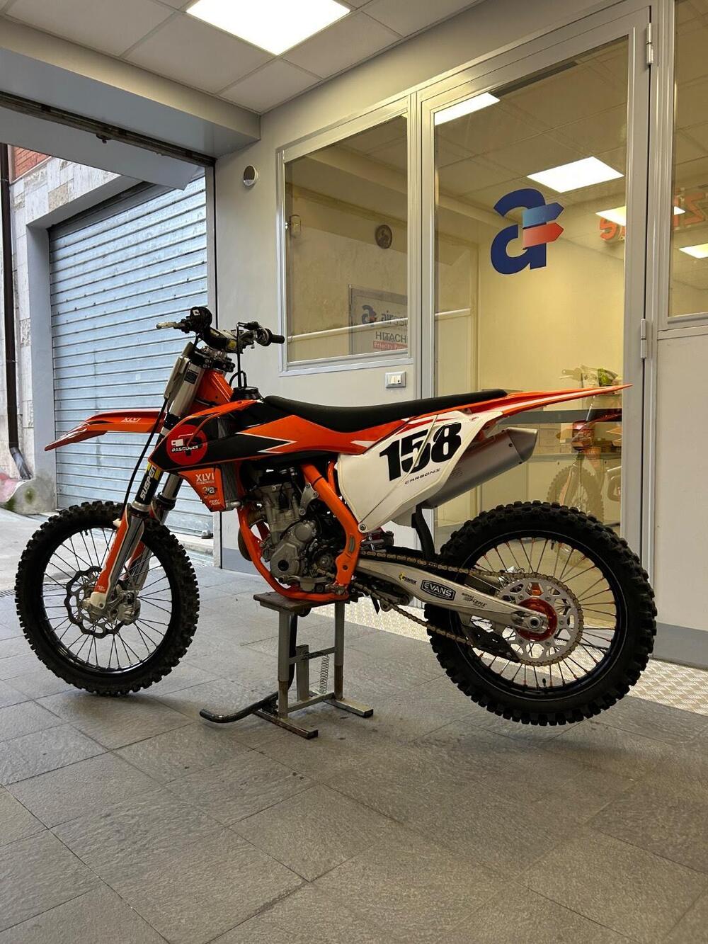 KTM 250 SX-F (2018) (3)