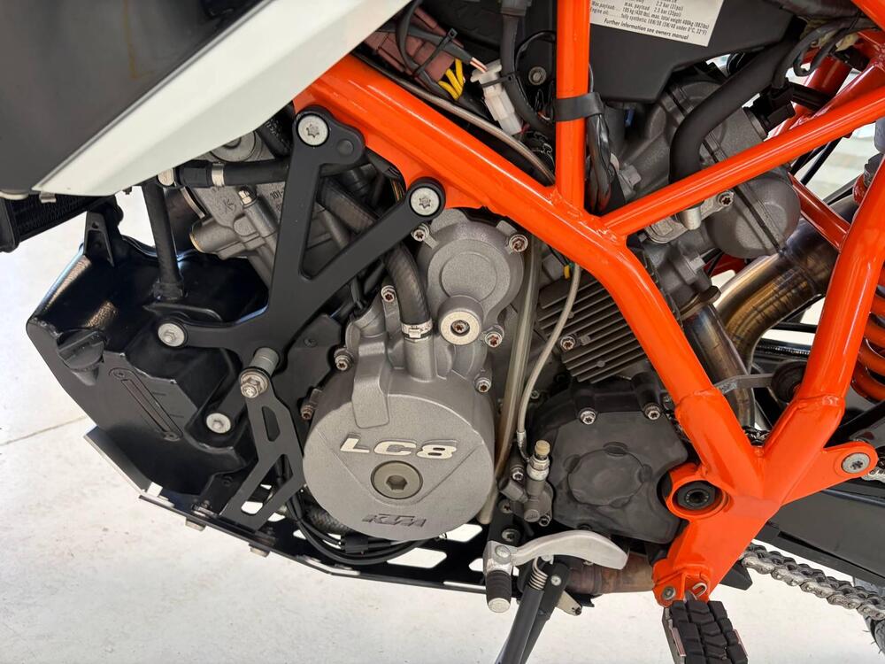 KTM 990 Supermoto R (2012 - 13) (8)