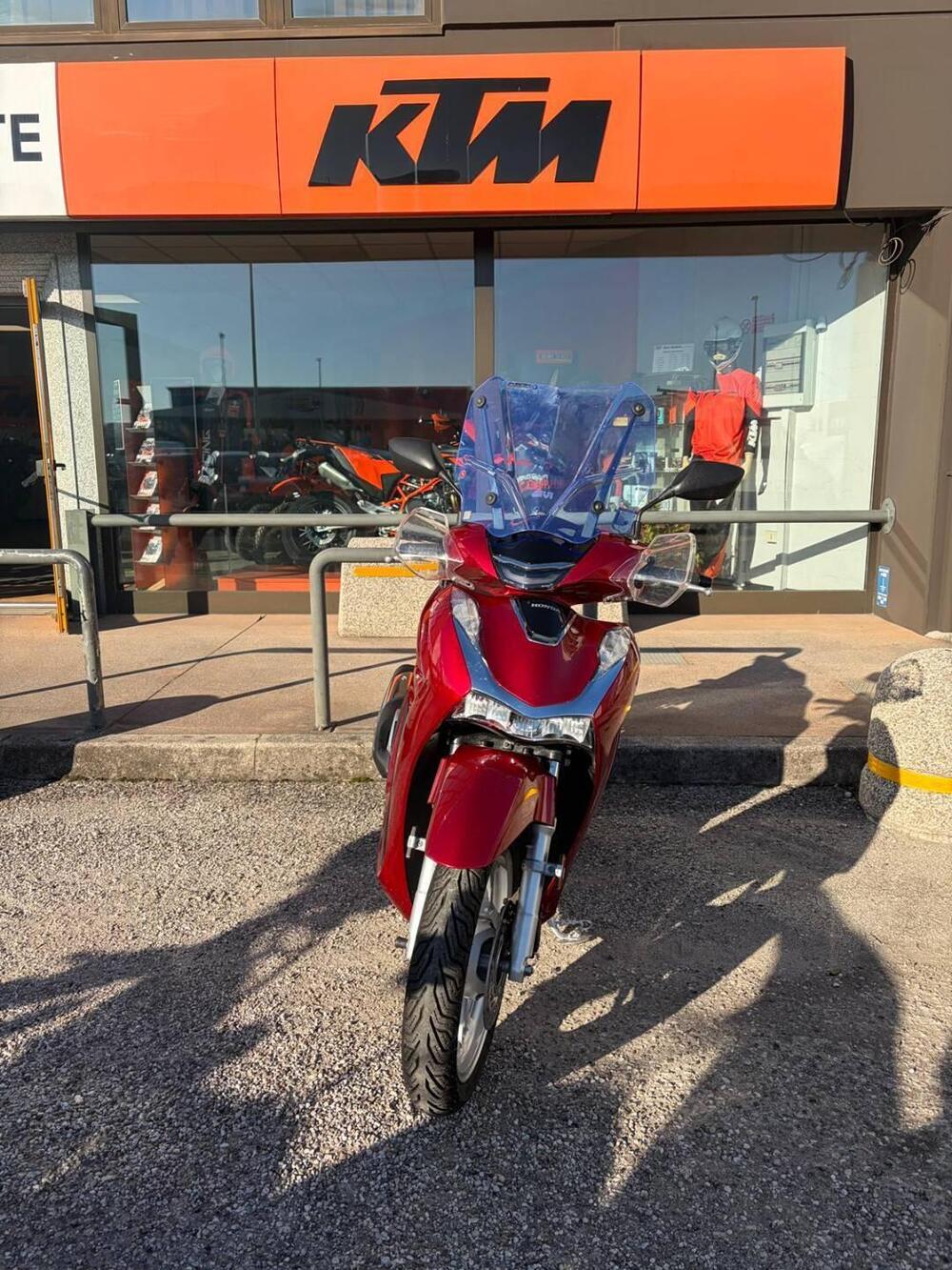 Honda SH 150i (2020 - 23) (4)