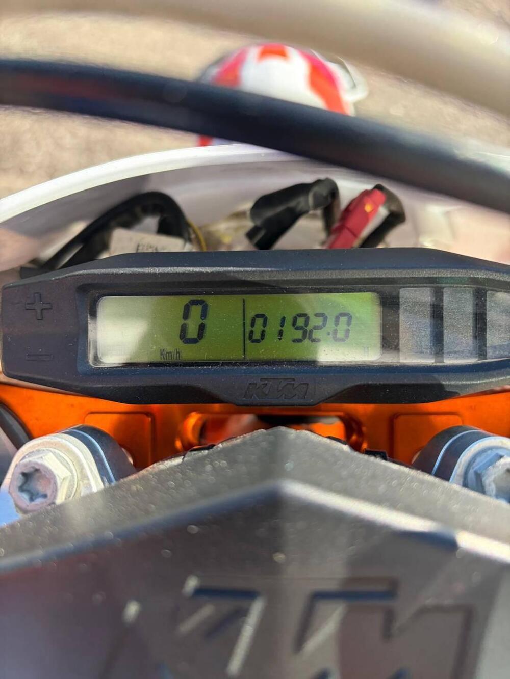 KTM 350 EXC-F Six Days (2022) (5)