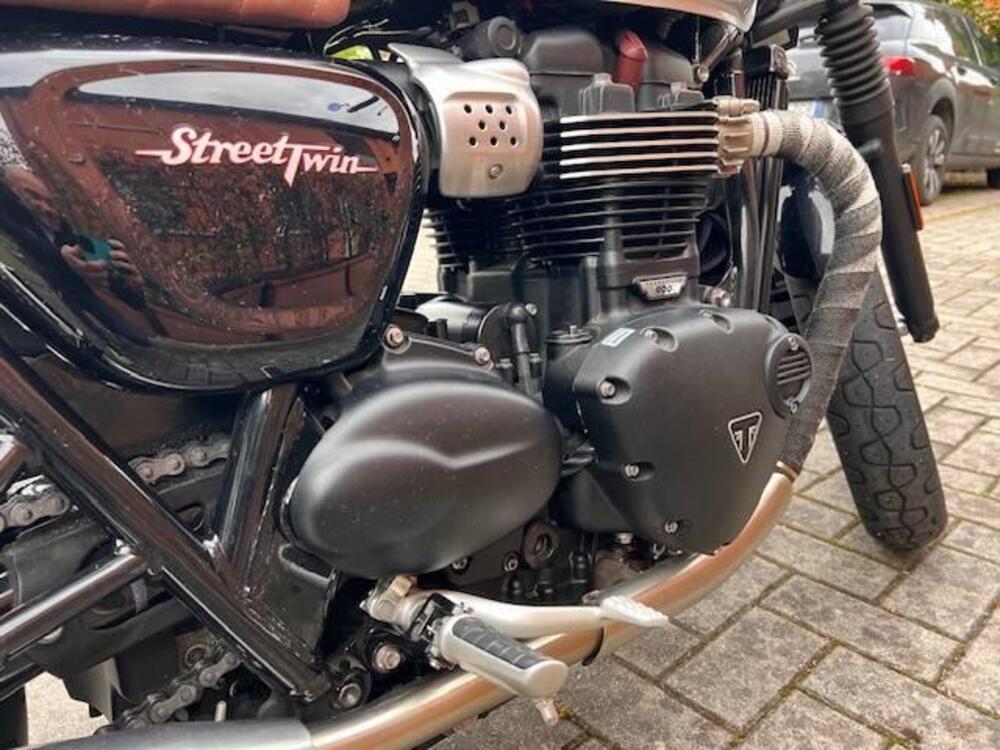 Triumph Street Twin 900 (2016) (14)