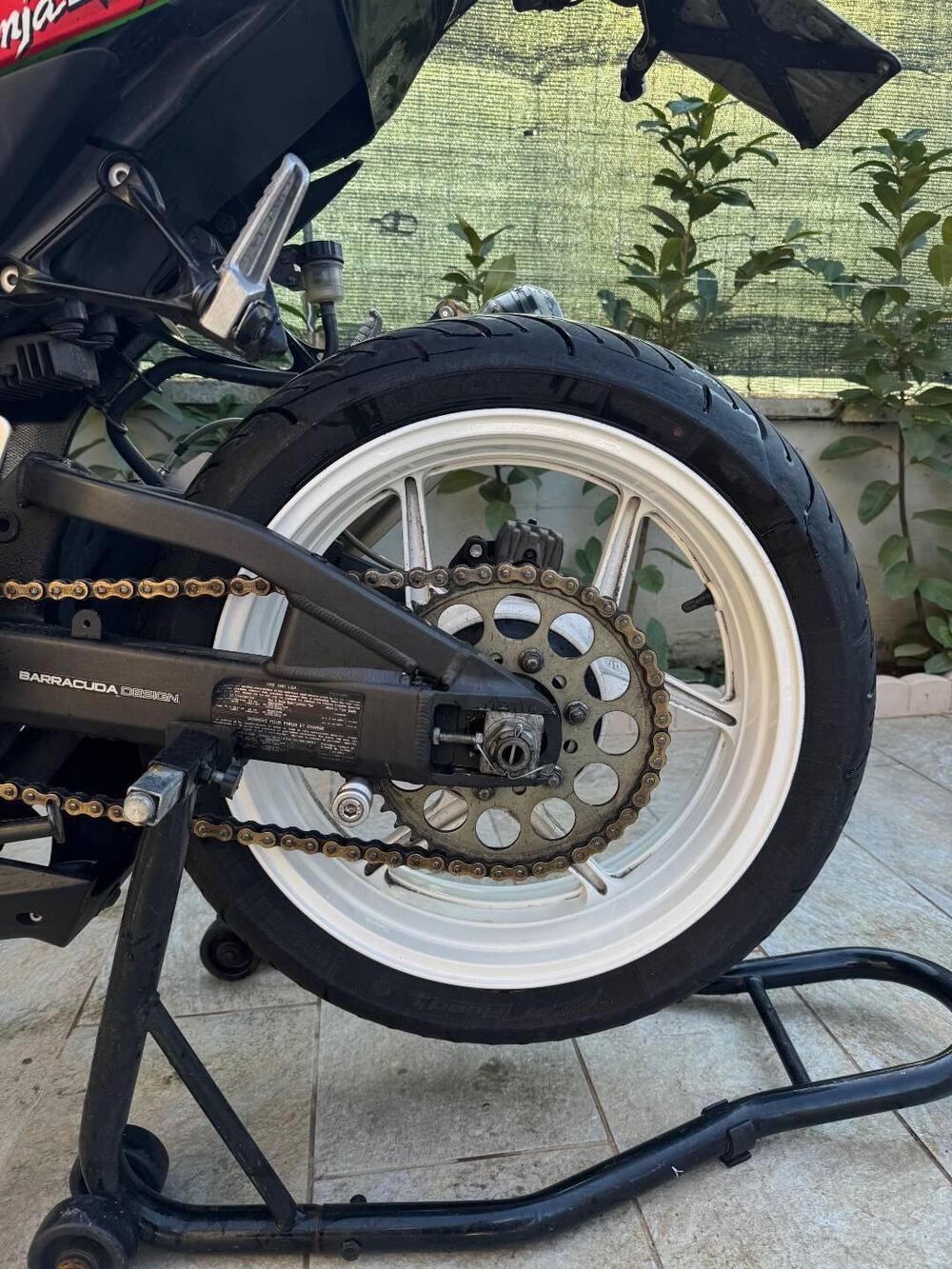 Kawasaki Ninja 600 ZX-6R (2007 - 08) (5)