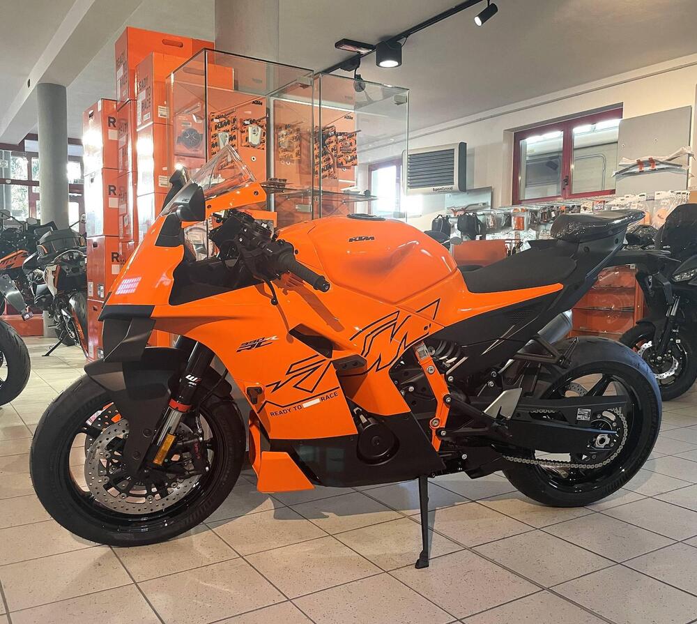 KTM 990 RC R (2026)