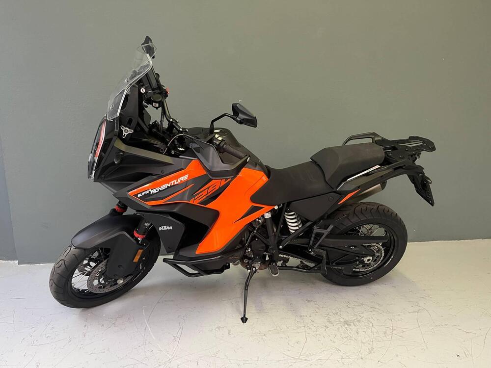 KTM 1290 Super Adventure S (2021) (2)