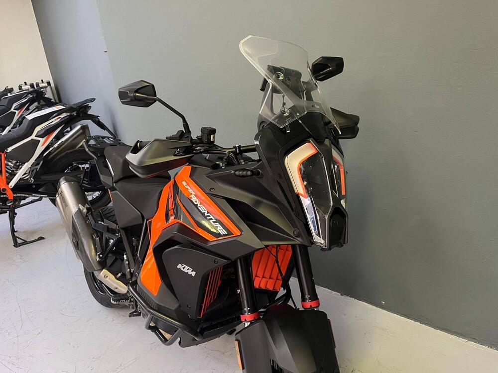 KTM 1290 Super Adventure S (2021) (4)