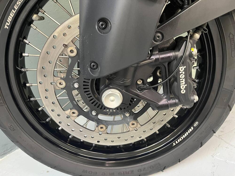 KTM 1290 Super Adventure S (2021) (12)