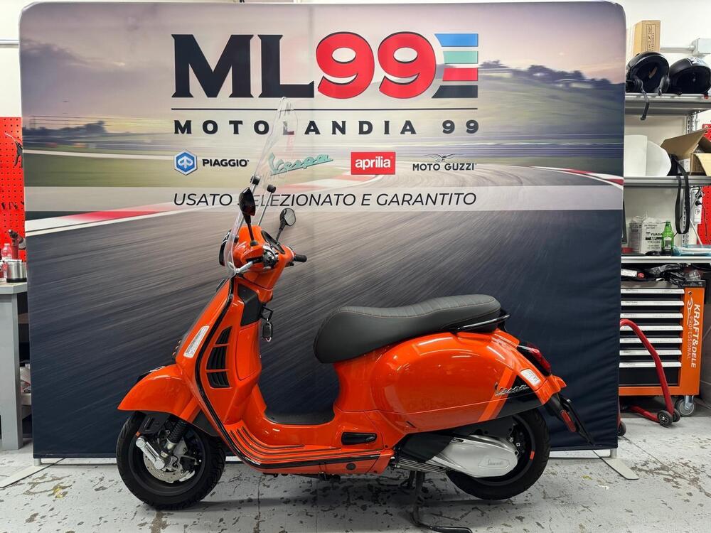 Vespa GTS 300 Super Sport (2023 - 24) (2)