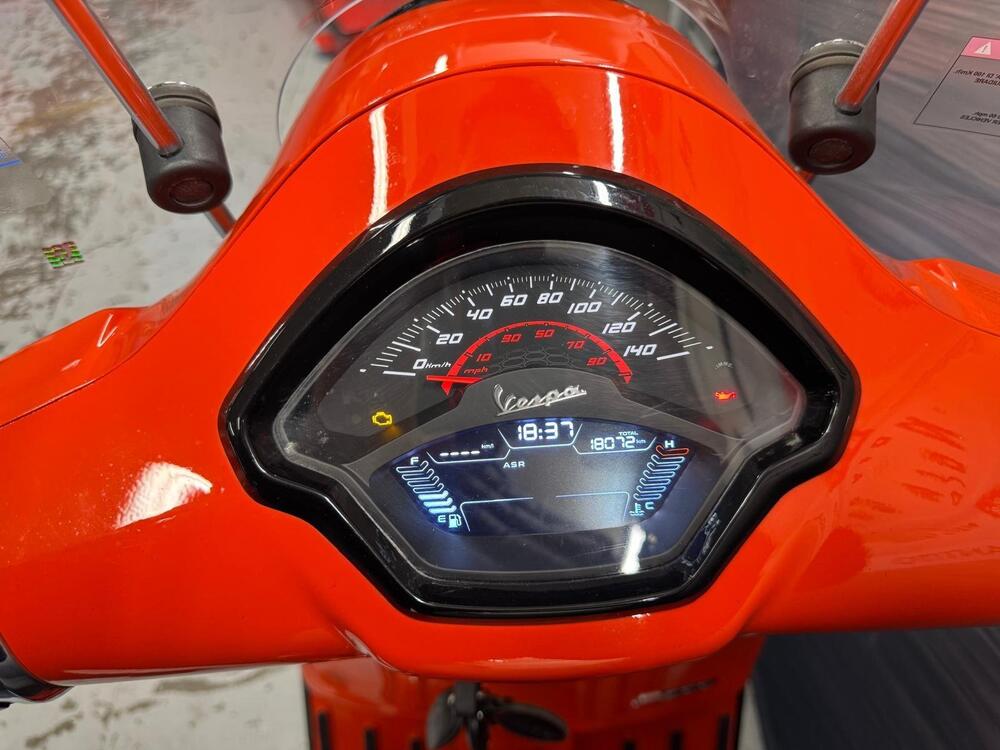 Vespa GTS 300 Super Sport (2023 - 24) (8)