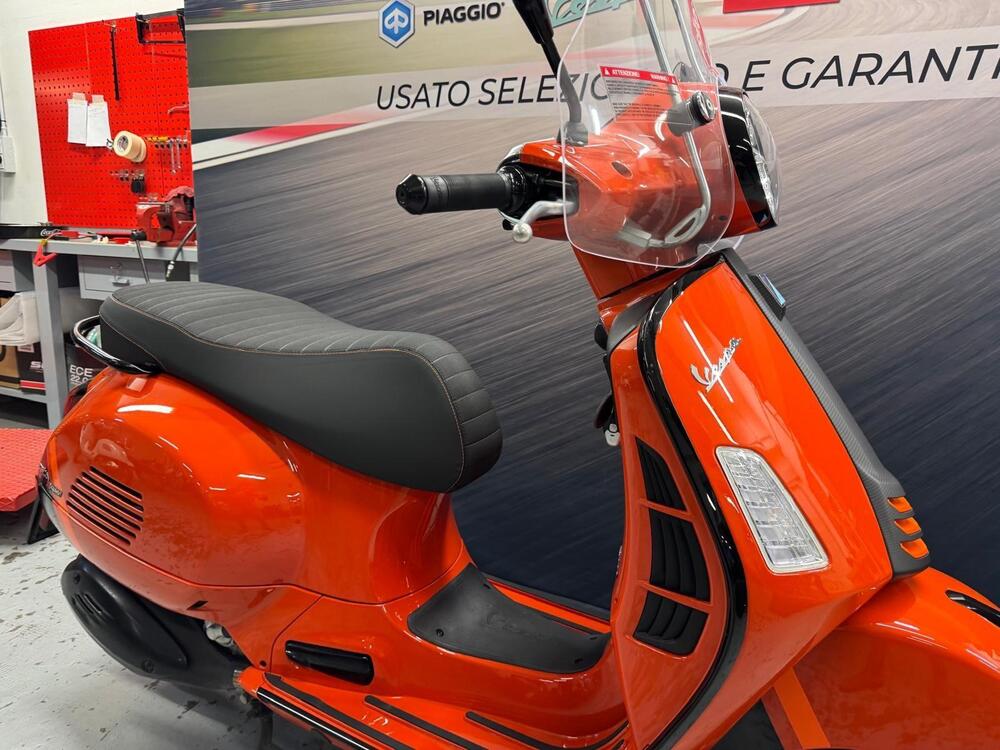 Vespa GTS 300 Super Sport (2023 - 24) (12)
