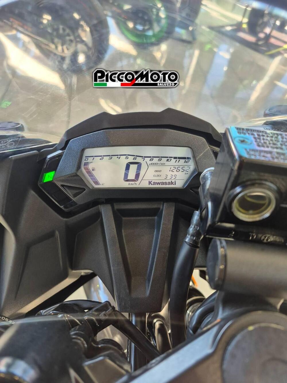 Kawasaki Ninja 125 (2021 - 24) (8)