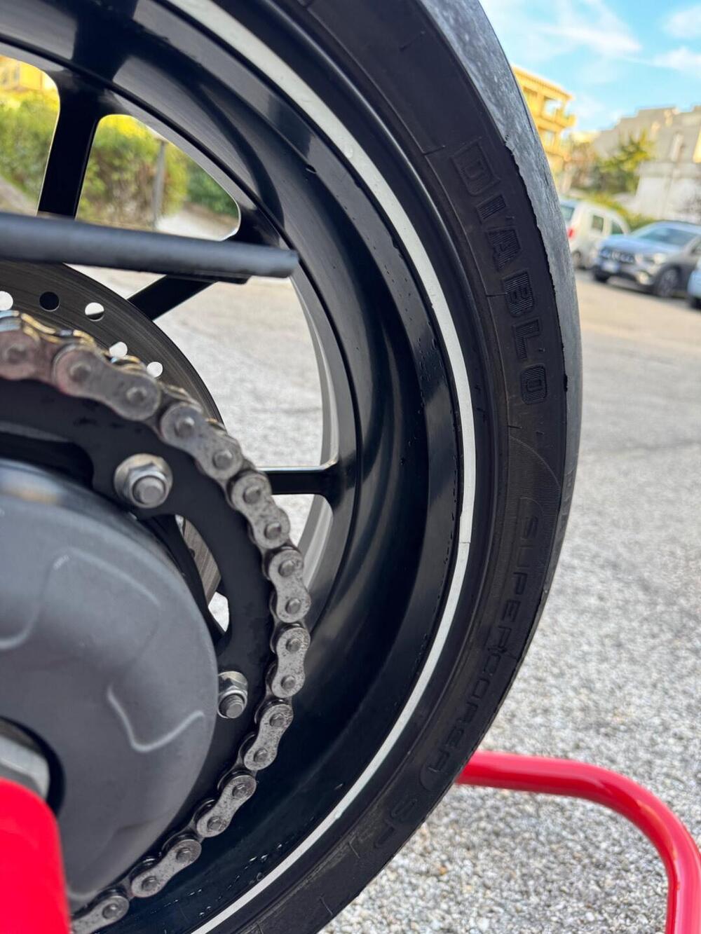 Triumph Speed Triple 1050 (2011 - 13) (10)