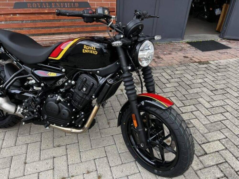 Royal Enfield Guerrilla 450 (2024 - 26) (4)