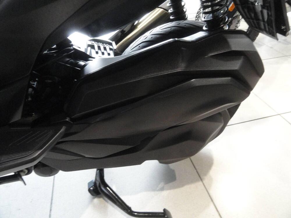 Voge Sfida SR4 (2022 - 24) (9)