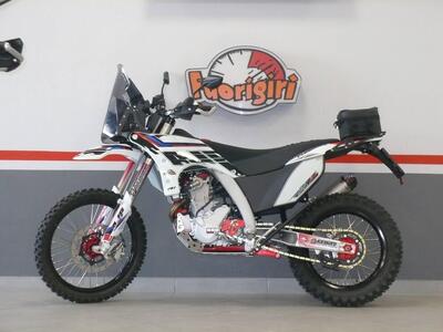 AJP PR7 650 Adventure (2021 - 24) usata
